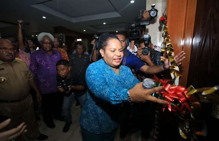 Gubernur Imbau Mantan Pejabat Stop Bawa Pulang Aset Pemerintah